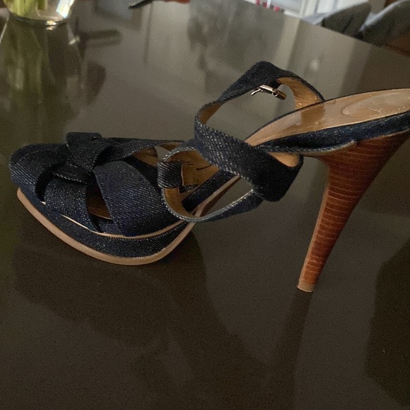 BCBG denim sandals - Picture 2 of 4